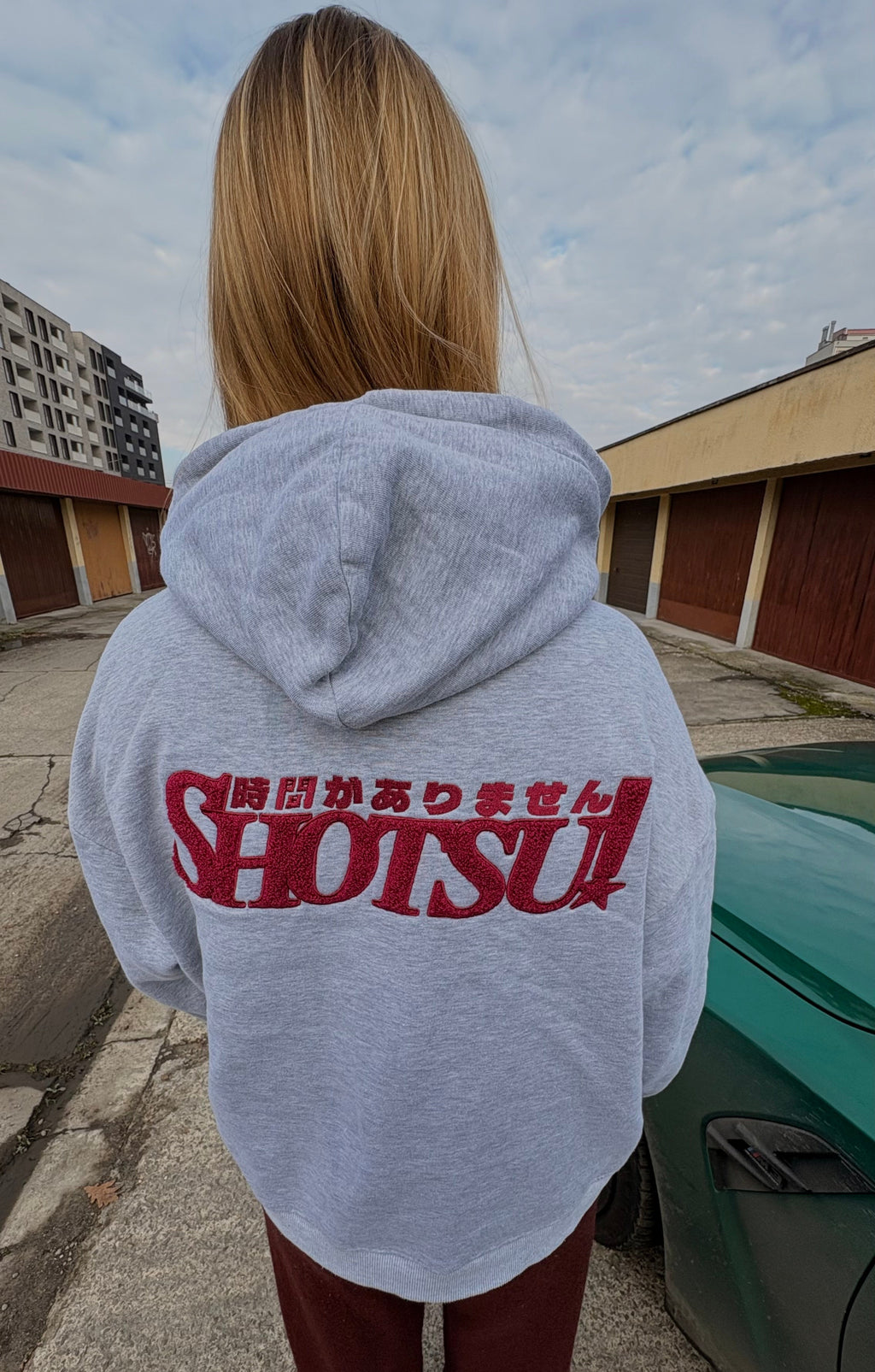 Szara Bluza Shōtsu!