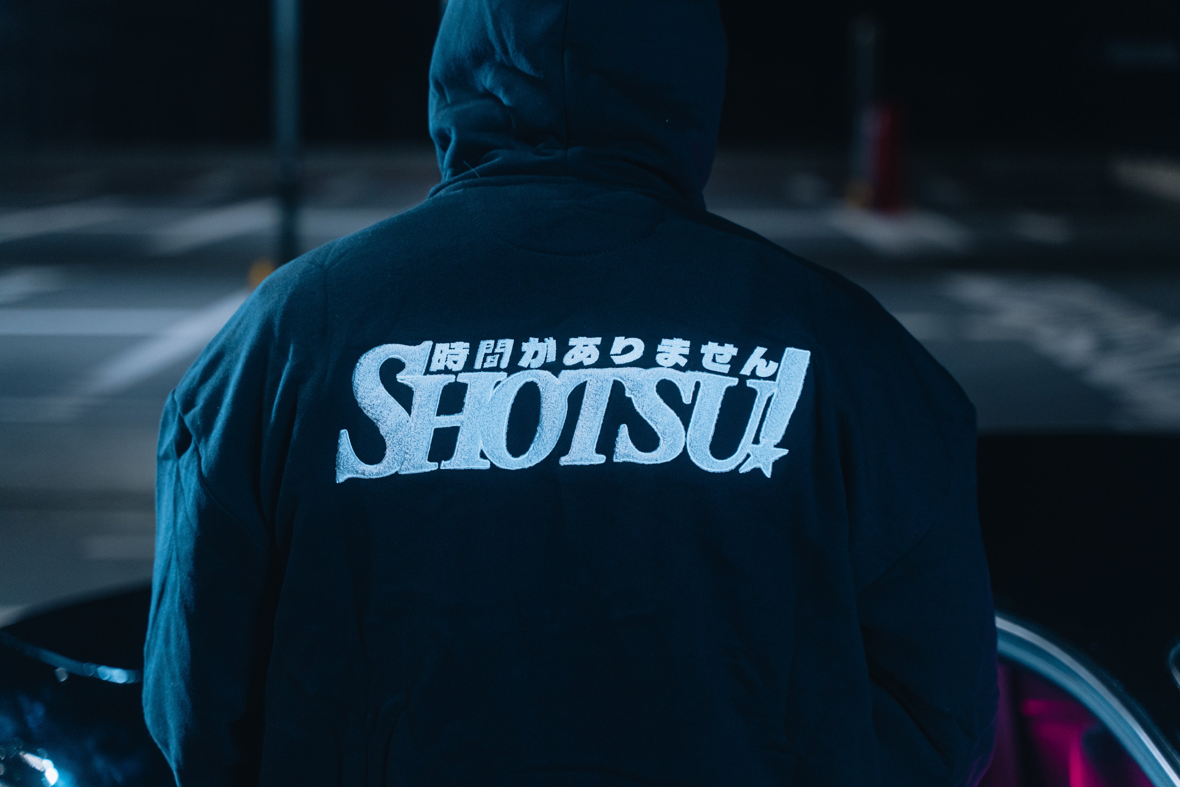 Czarna Bluza Shōtsu!